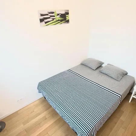 Apartment Location F3